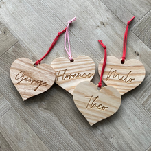 Load image into Gallery viewer, Personalised Valentine&#39;s Heart Tag
