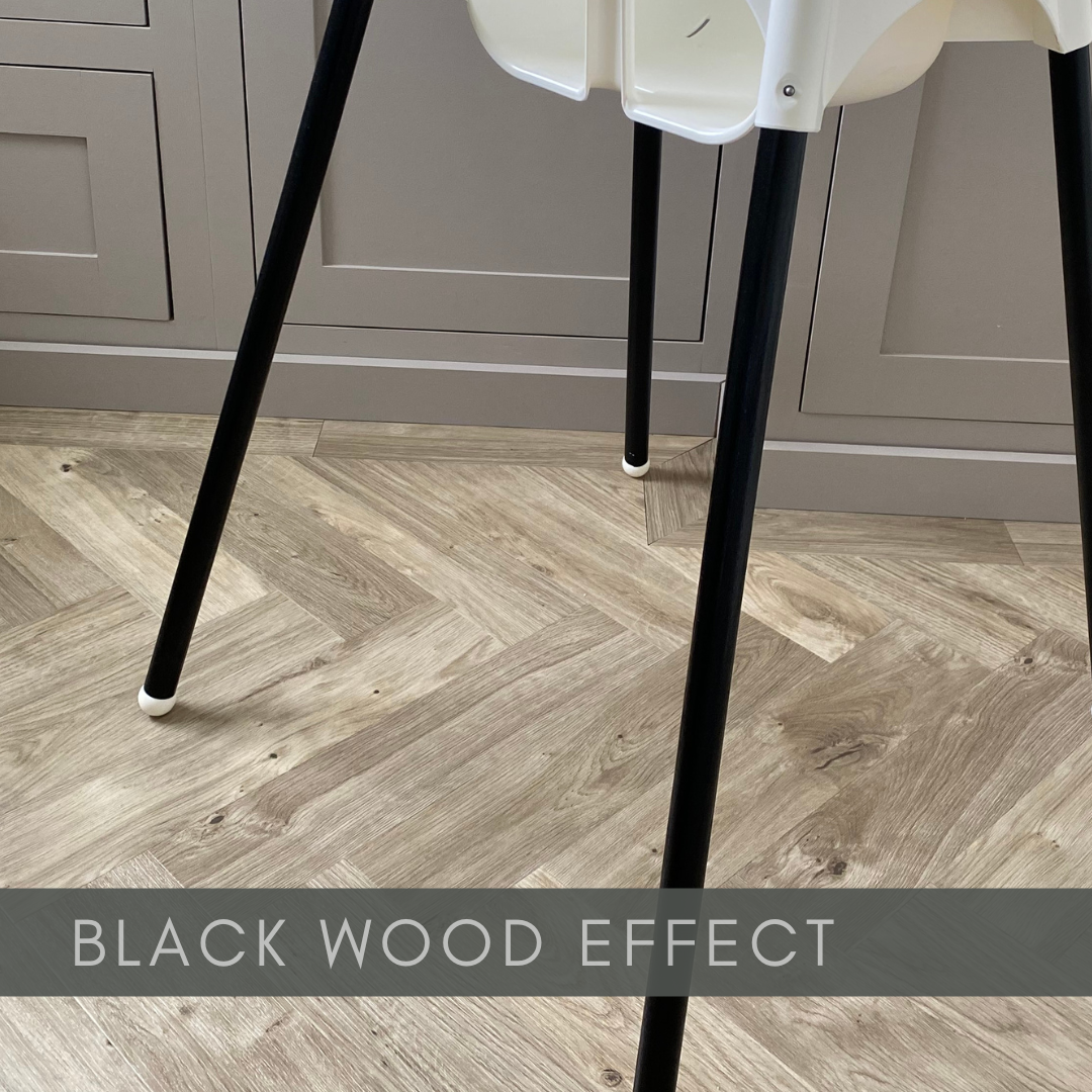 Black Wood Effect